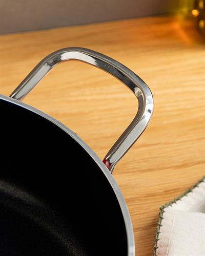 Excellence Тенджера Незалепващо Покритие, Алуминий, Червено, 26 Cm