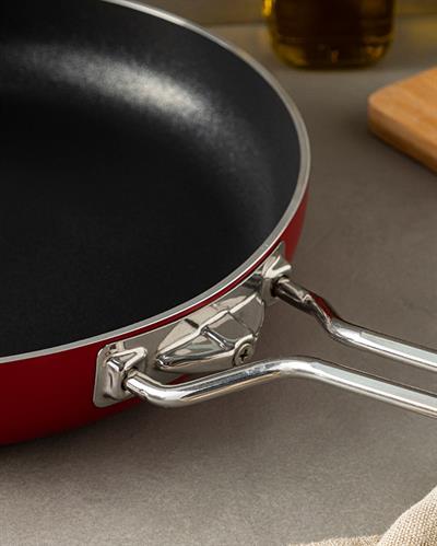 Excellence Тава Незалепващо Покритие, Алуминий, Червено, 26 Cm