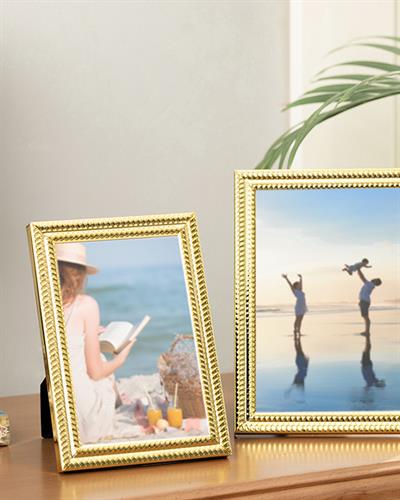 Fancy Рамка 12x 17 x 1.3 см Златен