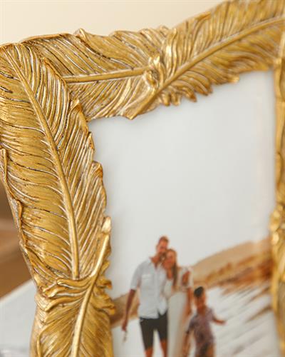 Feathers Рамка Златисто, 20.3 X 24.8 X 1.8Cm
