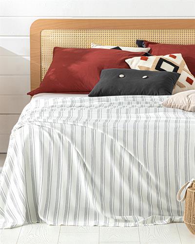 Fine Lines Покривка Единичен Размер, Visko, Тъмно Синьо, 150 X 220 Cm