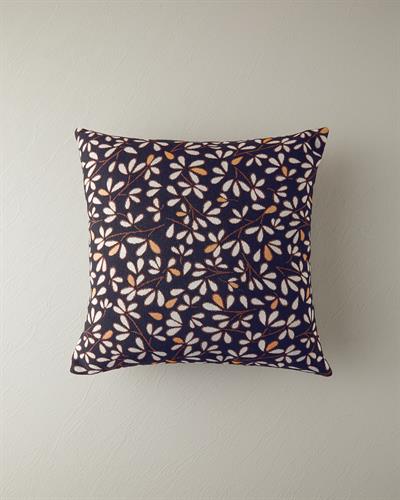Floria Cover Throw Pillows 45x45 cm Black