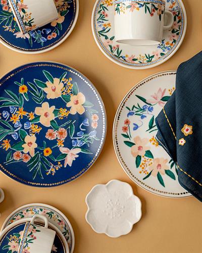 Flower Spree Комплект Чаени Чаши 4 Бр. За 2 Души, Порцелан, Бяло-Тъмно Синьо, 200 Ml