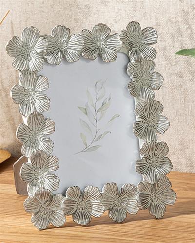 Flowers Рамка 13x18 см Сребърен.
