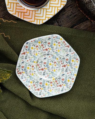 Flowery Чаена Чиния Порцелан, Цветен, 12 Cm