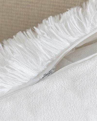 Fluffy Декоративна Калъфка За Възглавница Плюш, Бяло, 45 X 45 Cm