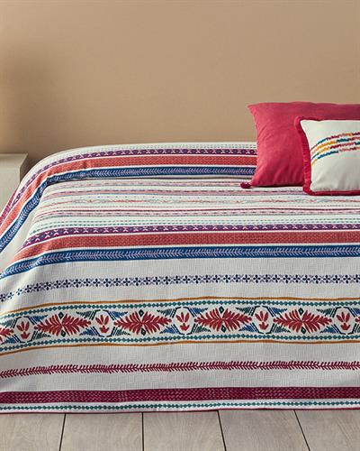 Folk Lines Одеяло Пике Кралски размер С щампа 240x220 см Тъмнорозов