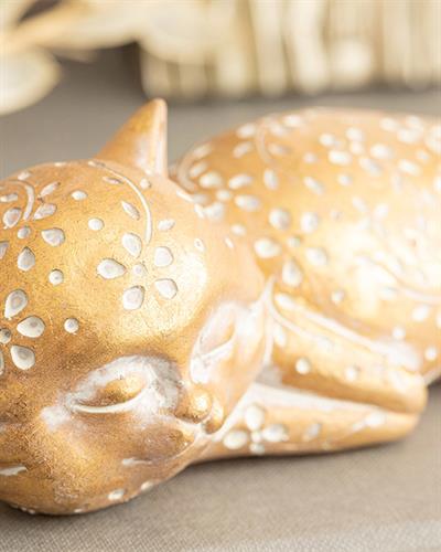 Forward Looking Cat Дрънкулка Полирезин, Златисто, 17,8 X 7,5 X 5,5 Cm