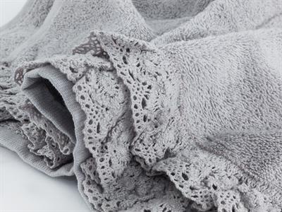 Glam Frill ХАВЛИЯ ЗА ЛИЦЕ С волани 50x80 cm Light Gray