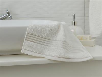 Glam Stripe ХАВЛИИ ЗА РЪЦЕ Сребрист (златист) 30x45 cm Cream.