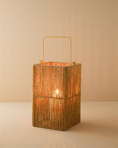 Gloria Wicker Lantern Natural.