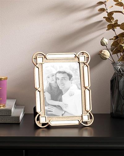 Greta Рамка Полирезин 19x24 см Златен