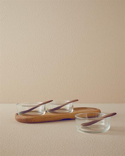 Hardwood Glass with wooden stand and spoon Presenter 33 cm Brown