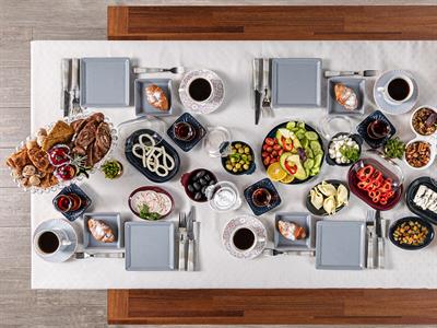 Harry КУТИЯ ЗА СЪХРАНЕНИЕ Cam 270 ml Claret Red