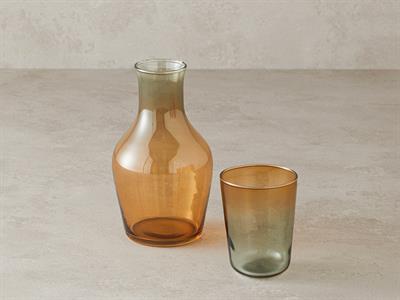 Lacy КАНА Cam Green