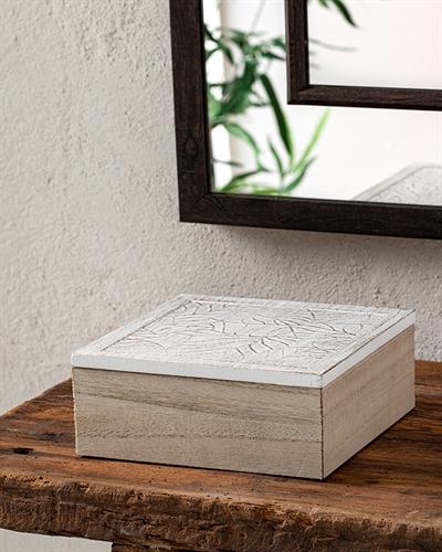 Leaf Декоративна Кутия Кремово, 18 X 18 X 7 Cm