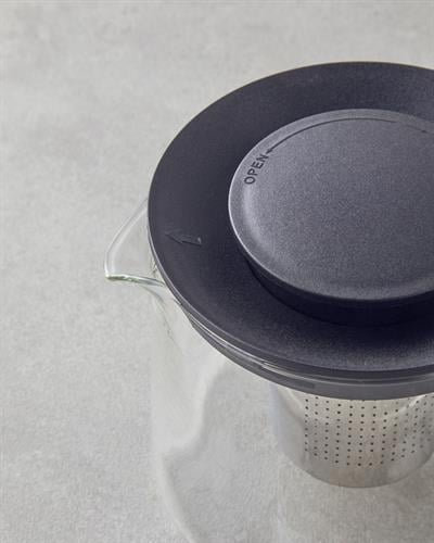 Lena Чайник Кръгла с цедка Боросиликат 600 мл Прозрачен