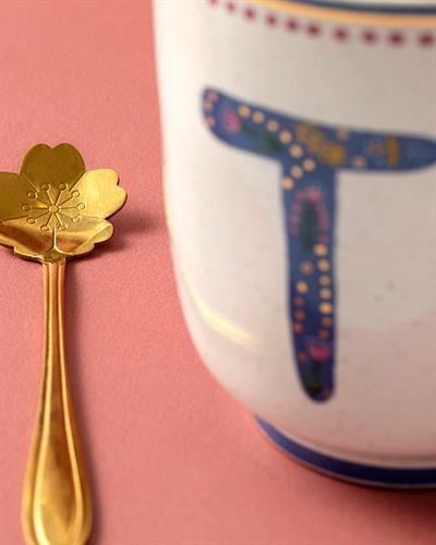 Letter T Чаша Stoneware, Цветен, 500 Ml