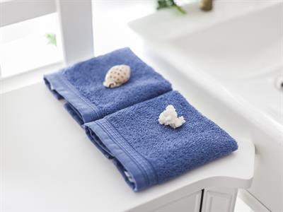 Line ХАВЛИИ ЗА РЪЦЕ Бейзик 30x30 cm Dark Blue.