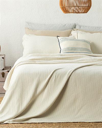Line Sequence Покривка За Легло Комплект Единичен Размер, Natural Dolgulu, Кремово, 160 X 240 Cm