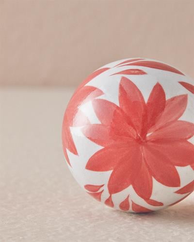 Listra Porcelain Decorative Object 6 cm Red