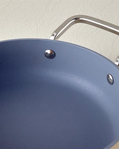 Luna Тиган С Две Дръжки Алуминий 20 см Кремав