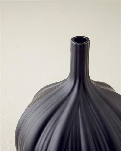 Lusia Ваза 18x18x24 см Черен