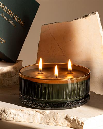 Luxury Scented Candle 370 g Emerald