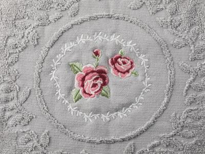 Majestic Rose ХАВЛИЯ ЗА ЛИЦЕ Бродирани 50x80 cm Light Gray