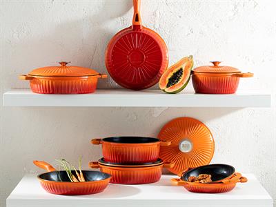 Master Cast Aluminum Casting Shallow Frying Pan 20 cm Orange,
