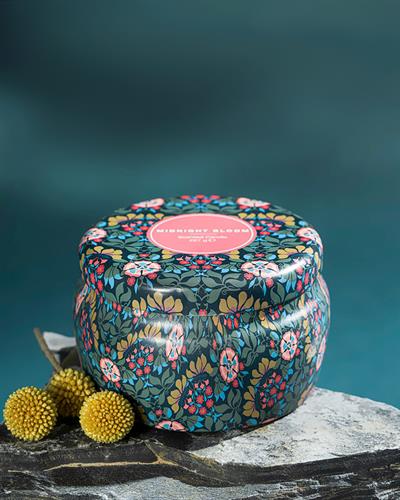 Midnight Bloom Scented Candle 227 gr Dark Blue