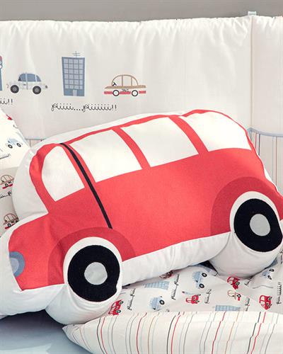 Mini Bus Бебешк Декоративна Възглавница 41x26 Червен