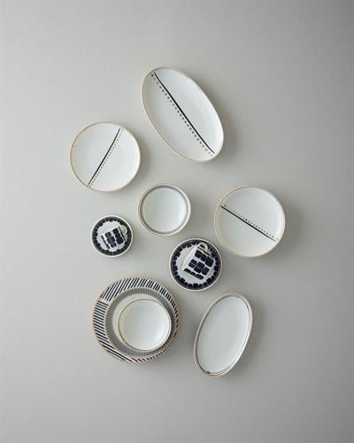 Modern Detail Плато Костен порцелан 30 см Черен