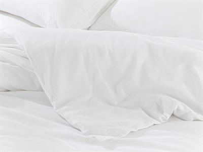 Moderna СПАЛНО БЕЛЬО КОМПЛЕ Двоен Düz Flamlı 200x220 cm White