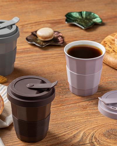 Molto Чаша Със Силиконов Капак, New Bone China, Люляк., 325 Ml