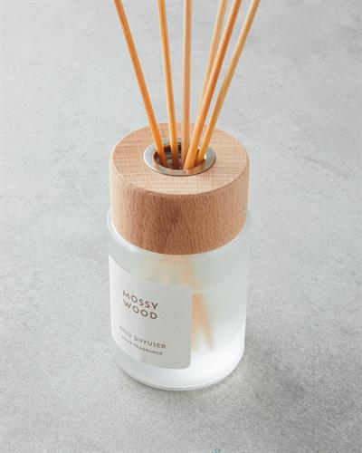 Mossy Wood Ароматизатор За Стая С Пръчици 100 мл Безцветен