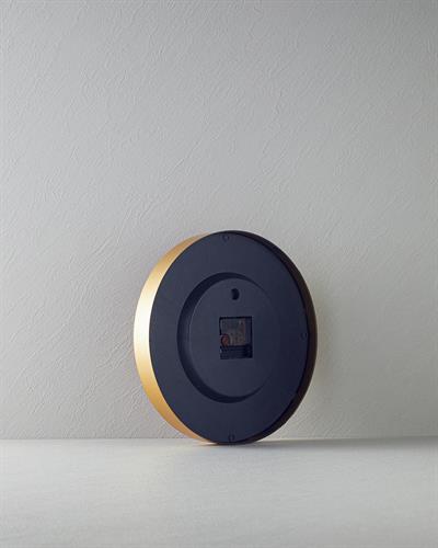 Pansy Wall Clock Maroon