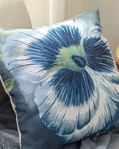 Pansy Bloom Възглавница Goblen, Синьо, 45 X 45 Cm