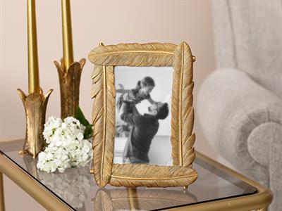 Pretty Romance РАМКА Polyresin 15,5x20,8x1,8 cm Златисто