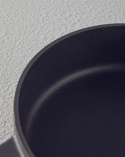 Prime Cast Aluminum Shallow Frying Pan 20 cm Black