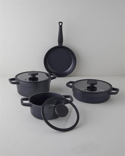 Тиган Алуминиева отливка 26 см Черен