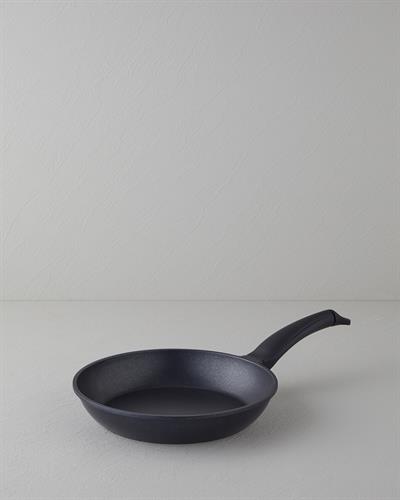 Тиган Алуминиева отливка 26 см Черен