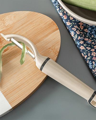 Pupa Белачка Пластмасов, Бежово, 25 Cm