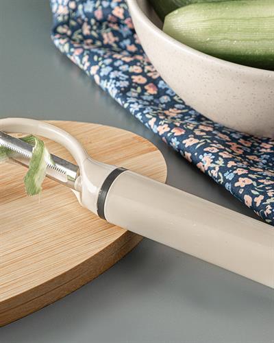 Pupa Белачка Пластмасов, Бежово, 25 Cm