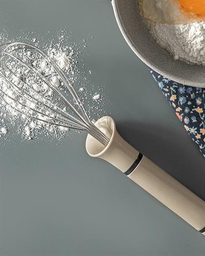 Pupa Бъркачка Пластмасов, Бежово, 28 Cm