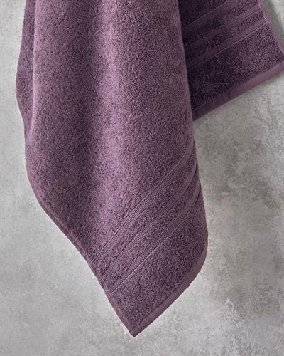 Pure Basic Bath Towel 100x150 cm Dark Purple