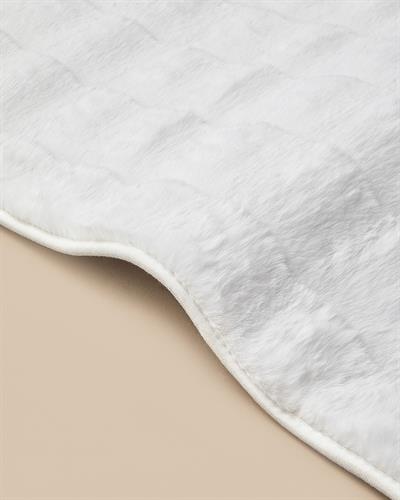 Rabbit Wave Polyestere Carpet 80x150 cm White