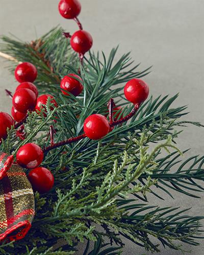 Red Berries Украшение За Врата 50 см Червен