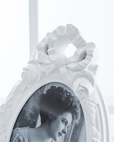 Ribbons Рамка 17,6x2,5x26,5 см Бял