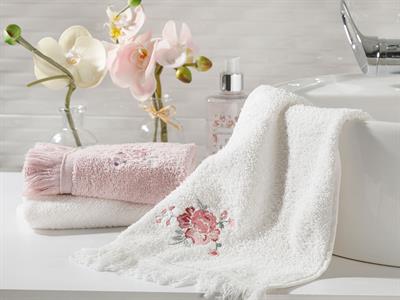 Rose Bright ХАВЛИИ ЗА РЪЦЕ Бродирани 30x45 cm Cream.